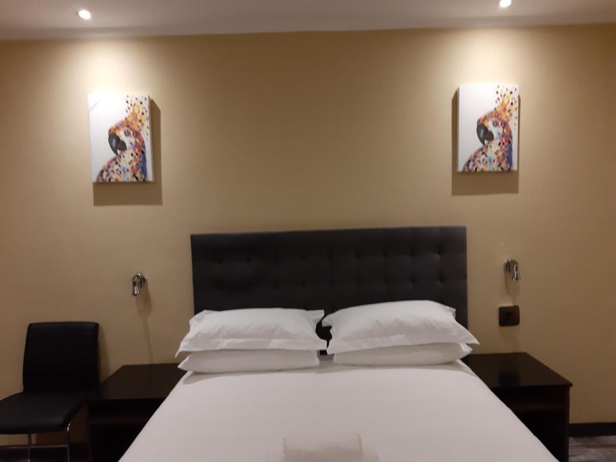 Citystay Ladybrand Exterior foto